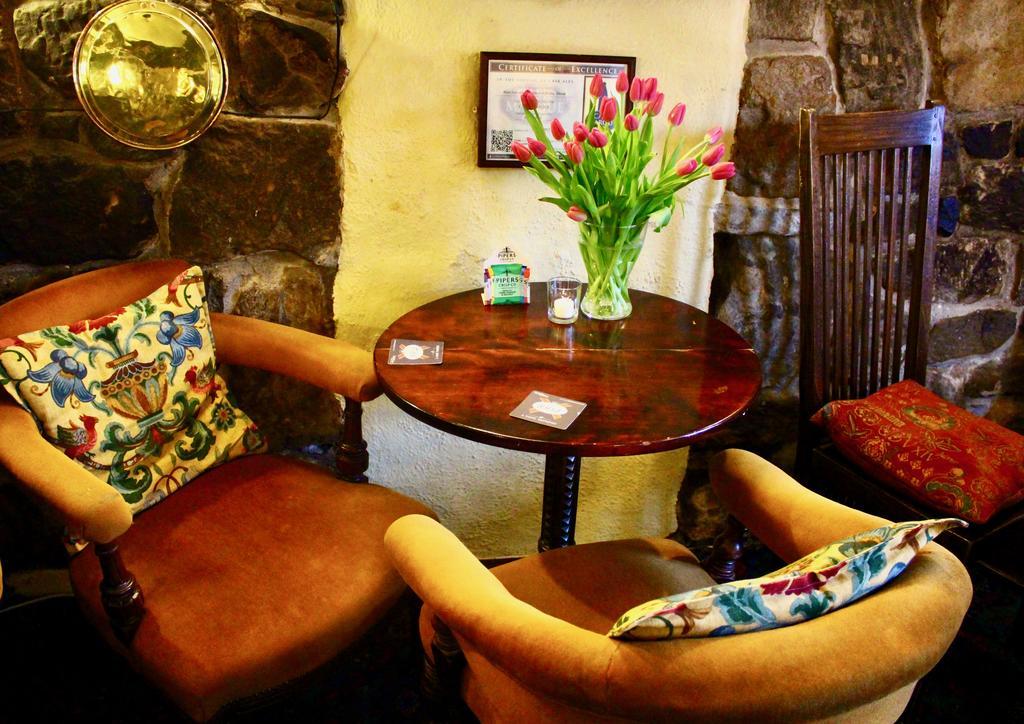 The Whitestonecliffe Inn Sutton  Εξωτερικό φωτογραφία