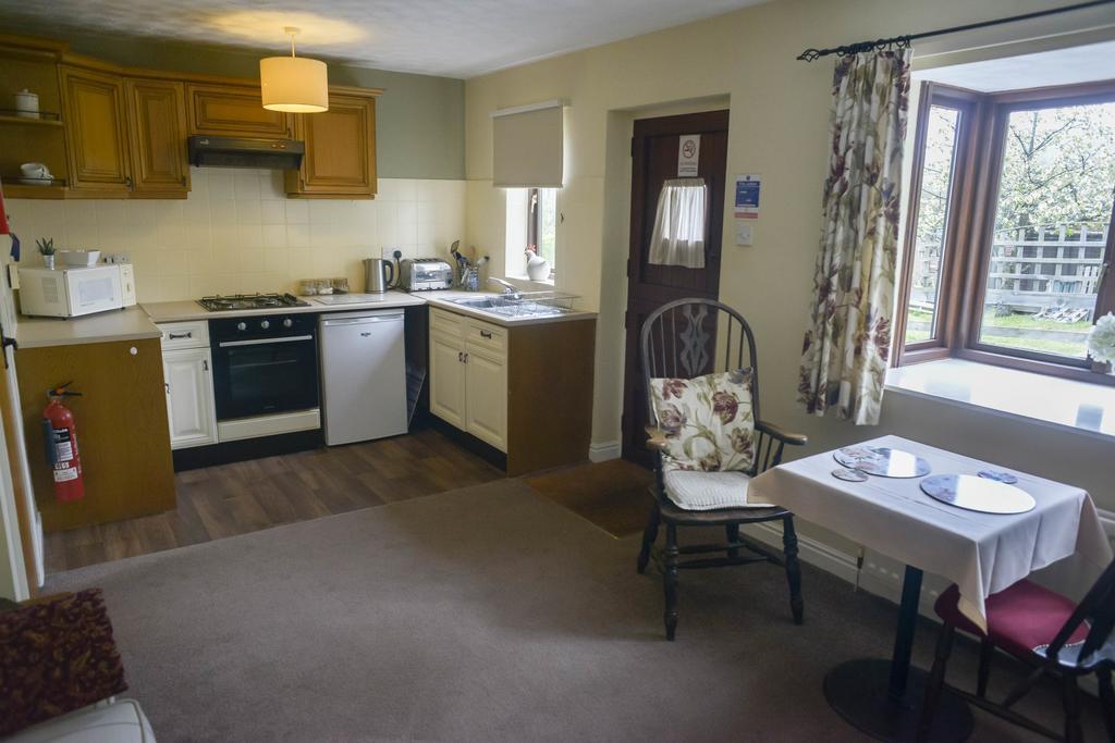 The Whitestonecliffe Inn Sutton  Δωμάτιο φωτογραφία