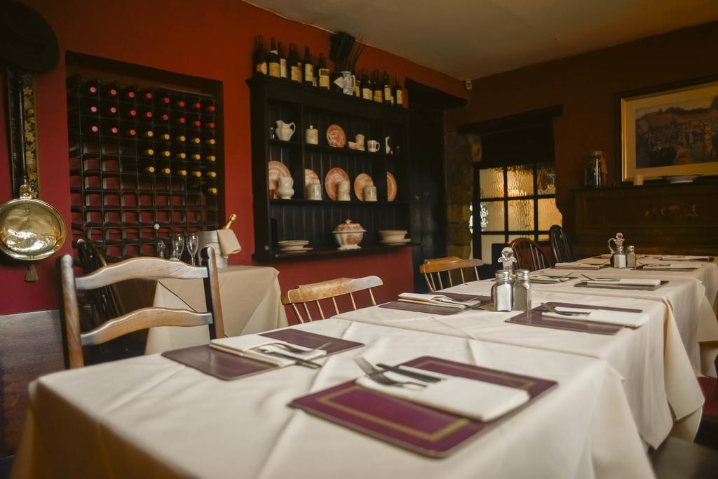 The Whitestonecliffe Inn Sutton  Εξωτερικό φωτογραφία
